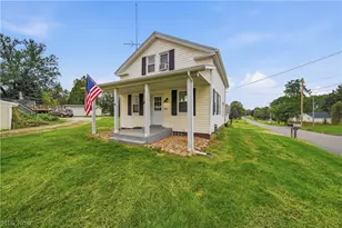 9787 Cleveland Ave NW, Uniontown, OH 44685 - Photo 26