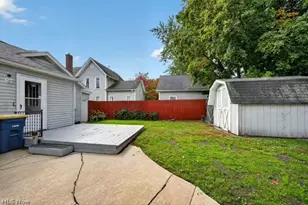 1227 W 3rd St, Ashtabula, OH 44004 - Photo 28