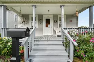 1227 W 3rd St, Ashtabula, OH 44004 - Photo 2