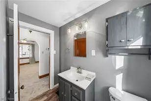 211 23rd St NW, Barberton, OH 44203 - Photo 20