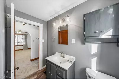 211 23rd Street NW, Barberton, OH 44203 - Photo 20
