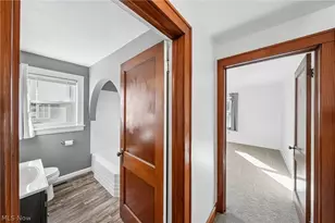 211 23rd St NW, Barberton, OH 44203 - Photo 18