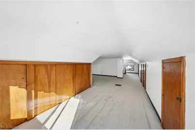 211 23rd Street NW, Barberton, OH 44203 - Photo 22
