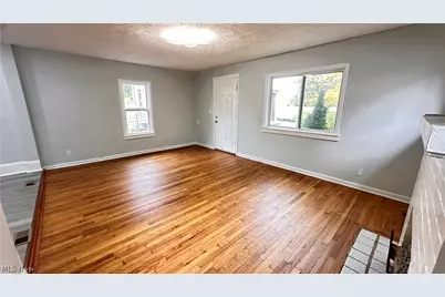 12405 Signet Avenue, Loveland, OH 44120 - Photo 6