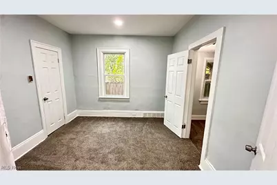 12405 Signet Avenue, Loveland, OH 44120 - Photo 16