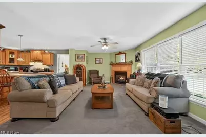 2153 S Deer Run, Roaming Shores, OH 44084 - Photo 10