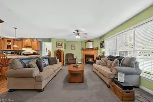 2153 S Deer Run, Roaming Shores, OH 44084 - Photo 10