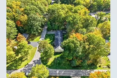 2153 S Deer Run, Roaming Shores, OH 44084 - Photo 6