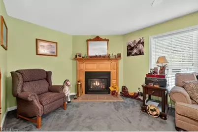 2153 S Deer Run, Roaming Shores, OH 44084 - Photo 8