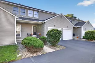 3652 Mercedes Pl, Canfield, OH 44406 - Photo 2