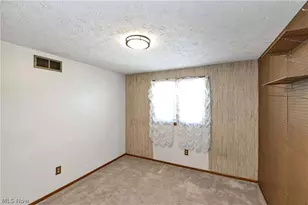 3038 Van Aken Blvd, Huber Heights, OH 44120 - Photo 38