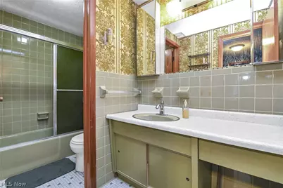 3038 Van Aken Boulevard, Huber Heights, OH 44120 - Photo 40