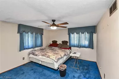 3038 Van Aken Boulevard, Huber Heights, OH 44120 - Photo 30