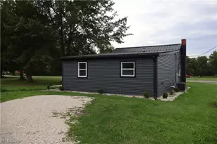 14981 Seville Rd, Sterling, OH 44276 - Photo 2