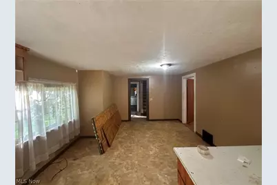 3001 Mayfair Road, Green, OH 44312 - Photo 10