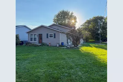 1076 Homestead, Alliance, OH 44601 - Photo 4