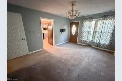 1076 Homestead, Alliance, OH 44601 - Photo 10