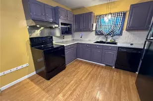1076 Homestead, Alliance, OH 44601 - Photo 6