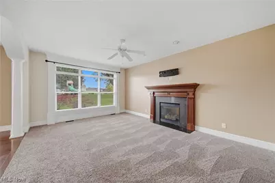 11075 Trenton Road NW, Uniontown, OH 44685 - Photo 6