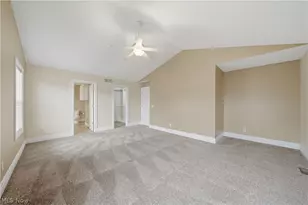 11075 Trenton Rd NW, Uniontown, OH 44685 - Photo 18