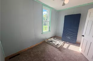 303 Wall St, Zanesville, OH 43701 - Photo 6