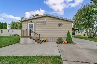 112 W Bass Circle, Lakeside Marblehead, OH 43440 - Photo 2