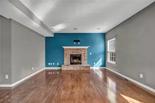 9092 Stonegate Cir, North Ridgeville, OH 44039 - Photo 18