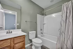 9092 Stonegate Cir, North Ridgeville, OH 44039 - Photo 14
