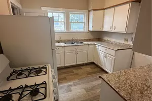 130 E Emerling Ave, Akron, OH 44301 - Photo 6