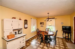 4585 Northampton Rd, Cuyahoga Falls, OH 44223 - Photo 16