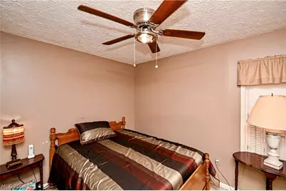 4585 Northampton Road, Cuyahoga Falls, OH 44223 - Photo 20