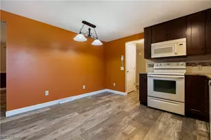 493 Trelake Dr, Canal Fulton, OH 44614 - Photo 12