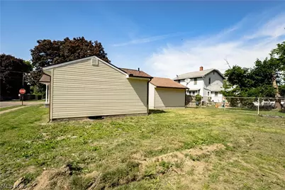 943 Erskine Avenue, Akron, OH 44306 - Photo 30