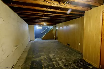 943 Erskine Avenue, Akron, OH 44306 - Photo 26