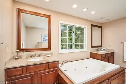 2345 Chatham Road, Akron, OH 44313 - Photo 24