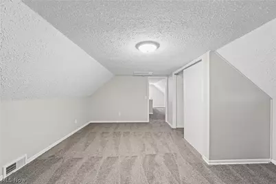 3292 Helmsdale Drive, Akron, OH 44312 - Photo 22
