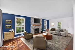 17318 Daleview Dr, Oakwood, OH 44107 - Photo 6