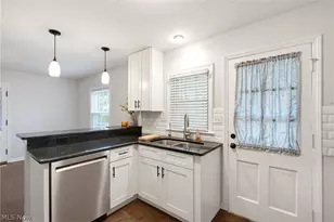 315 Stratford Rd, Fairlawn, OH 44333 - Photo 8