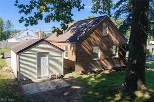 1588 25th St NW, Canton, OH 44709 - Photo 10