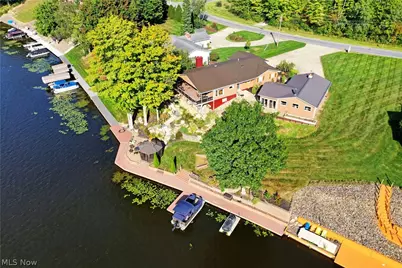 1460 Lake Vue Drive, Roaming Shores, OH 44085 - Photo 16