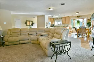 1460 Lake Vue Dr, Roaming Shores, OH 44085 - Photo 26
