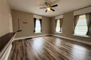 335 Grant St, Cadiz, OH 43907 - Photo 14