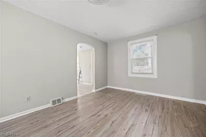 426 Kentucky Avenue, Lorain, OH 44052 - Photo 24