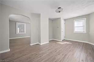 426 Kentucky Ave, Lorain, OH 44052 - Photo 22
