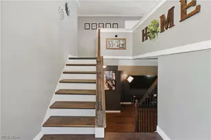 1042 Oak Hill Dr NE, Massillon, OH 44646 - Photo 8