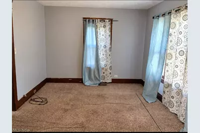 15811 Huntmere Avenue, Loveland, OH 44110 - Photo 6