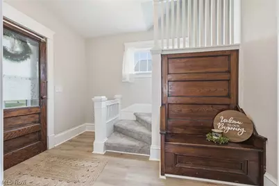 284 E Park Avenue, Barberton, OH 44203 - Photo 12