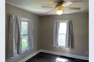 1254 Wilbur Avenue, Akron, OH 44301 - Photo 8