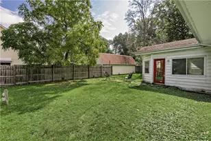 721 E 345th St, Eastlake, OH 44095 - Photo 36