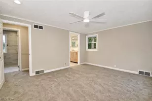 4 Owaissa Dr, Timberlake, OH 44095 - Photo 40